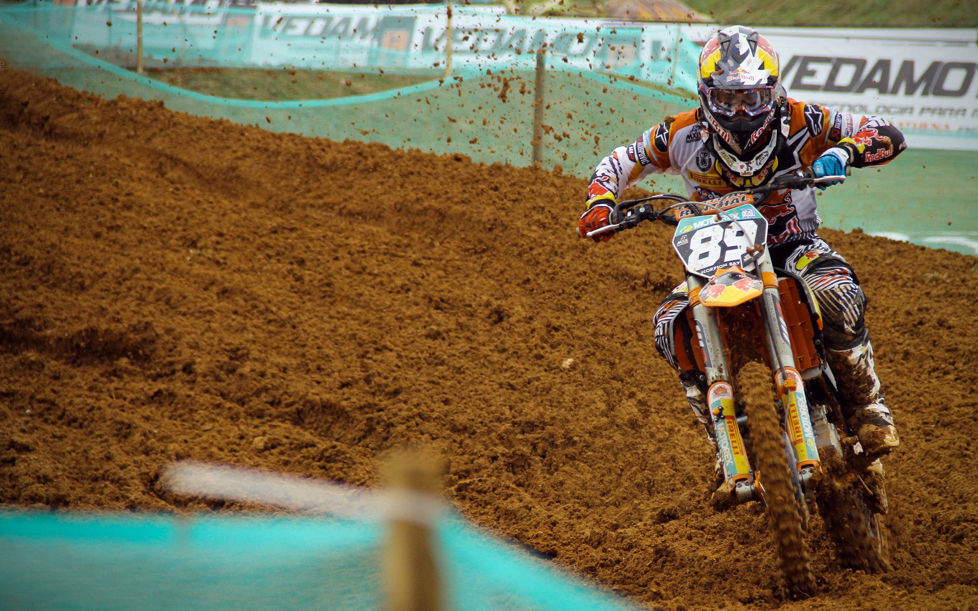 英超关键比赛，斗志高昂的战术变化与数据变化同步解读，英超 激烈